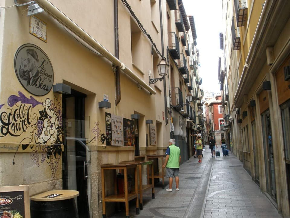 Calle del Laurel and Calle San Juan